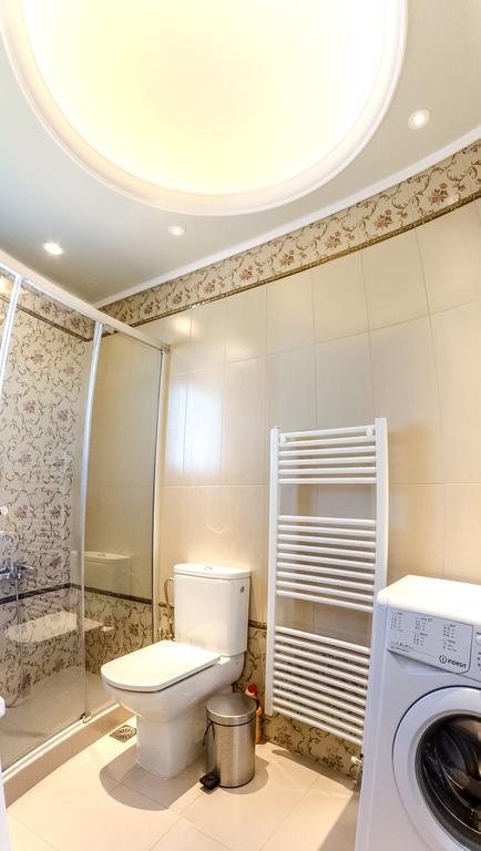 Leo - Unique Glyfada Apartment Athens Luaran gambar