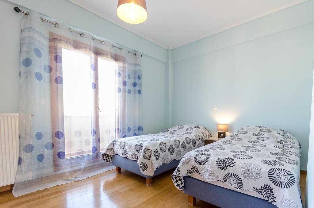Leo - Unique Glyfada Apartment Athens Luaran gambar